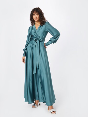 SWING - Vestido de noche en verde: frente