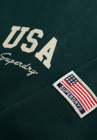 Sweat-shirt 'Athletic Essentials' Superdry en vert