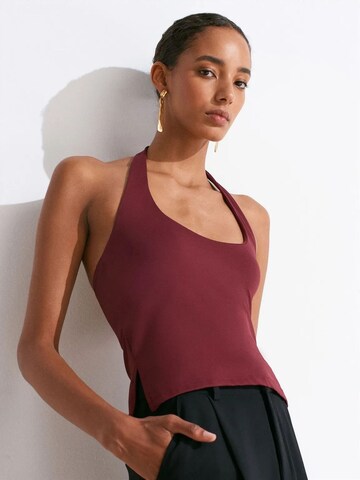 Top di Dilvin in rosso