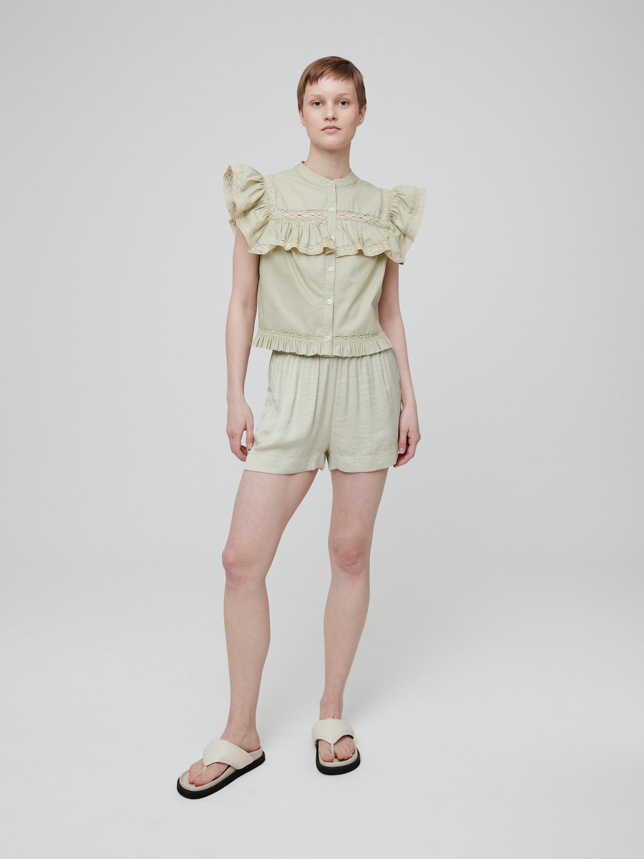 EDITED Produkte Shirt 'Jesse' - grün