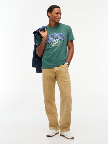 Tommy Jeans T-Shirt 'Varsity' in Grün
