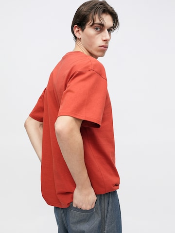 Carhartt WIP Koszulka 'American Script' w kolorze czerwony