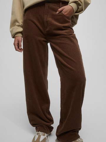 Pull&Bear Široke hlačnice Hlače | rjava barva