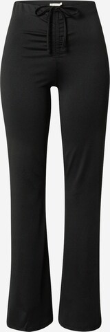 évasé Pantalon NLY by Nelly en noir : devant