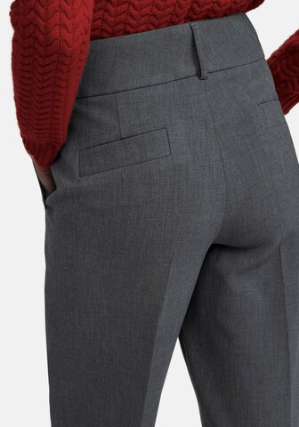 Wide Leg Pantalon à plis Fadenmeister Berlin en gris