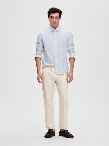SELECTED HOMME Regular Trousers 'Silas' in Beige