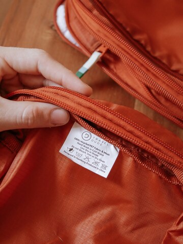 TRAVEL DUDE Travel Bag 'Packing Cubes Set 7-tlg. mit Kompression aus recycelten Plastikflaschen | Leichte Packwürfel | Packtaschen Set für Rucksack & Koffer' in Orange