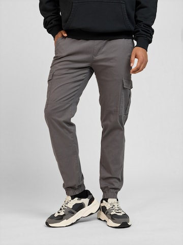 Pittman Tapered Cargo Pants 'Darius' in Grey