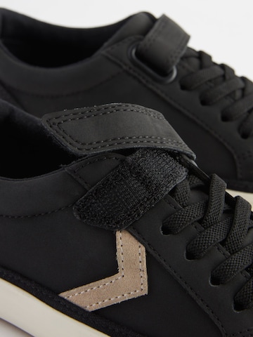 Next Sneaker i svart