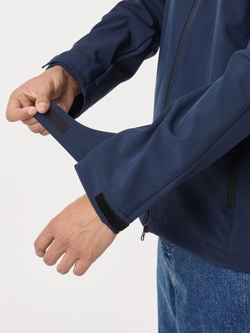 Veste outdoor 'Tromsö' SWEDEMOUNT en bleu