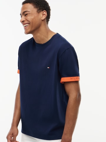TOMMY HILFIGER Bluser & t-shirts i blå