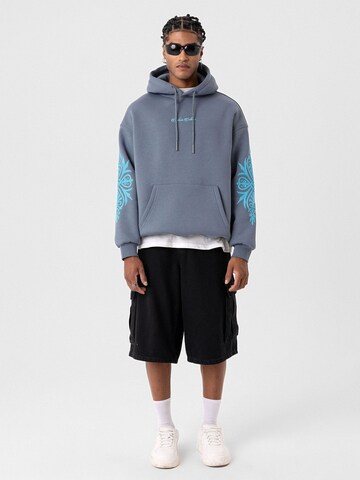 VAMOS CLO Sweatshirt i grå