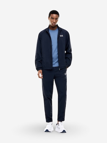 Maglietta '8NPT25 PJVPZ' di EA7 Emporio Armani in blu