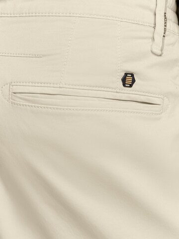 No Excess Regular Trousers in White