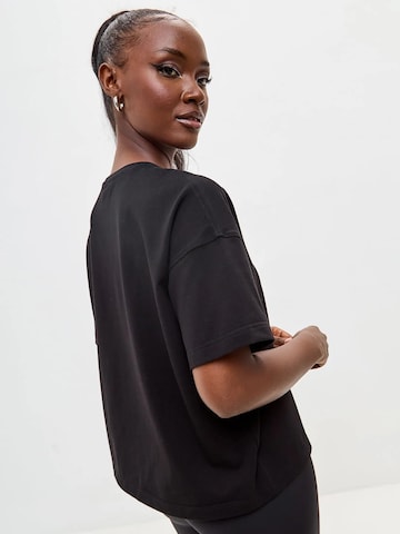 T-shirt 'Sport Cat with Dumbbells' Cat e Lolette en noir