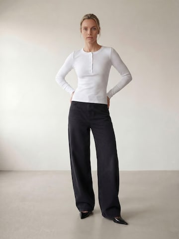 ARMIE Trikot 'Petra'‌‌‌‌‌‌‌ in Weiß