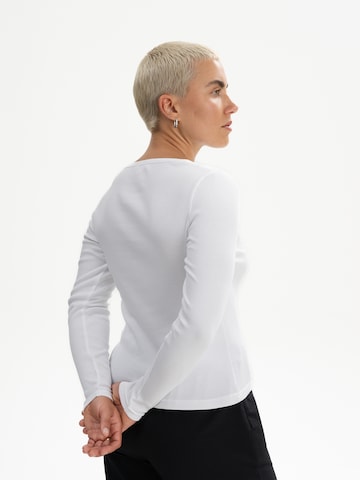 T-shirt 'MEHAR' MELA en blanc