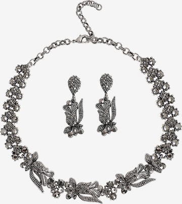 sidabrinė SOHI Juvelyrinių dirbinių rinkinys 'Loretta': priekis