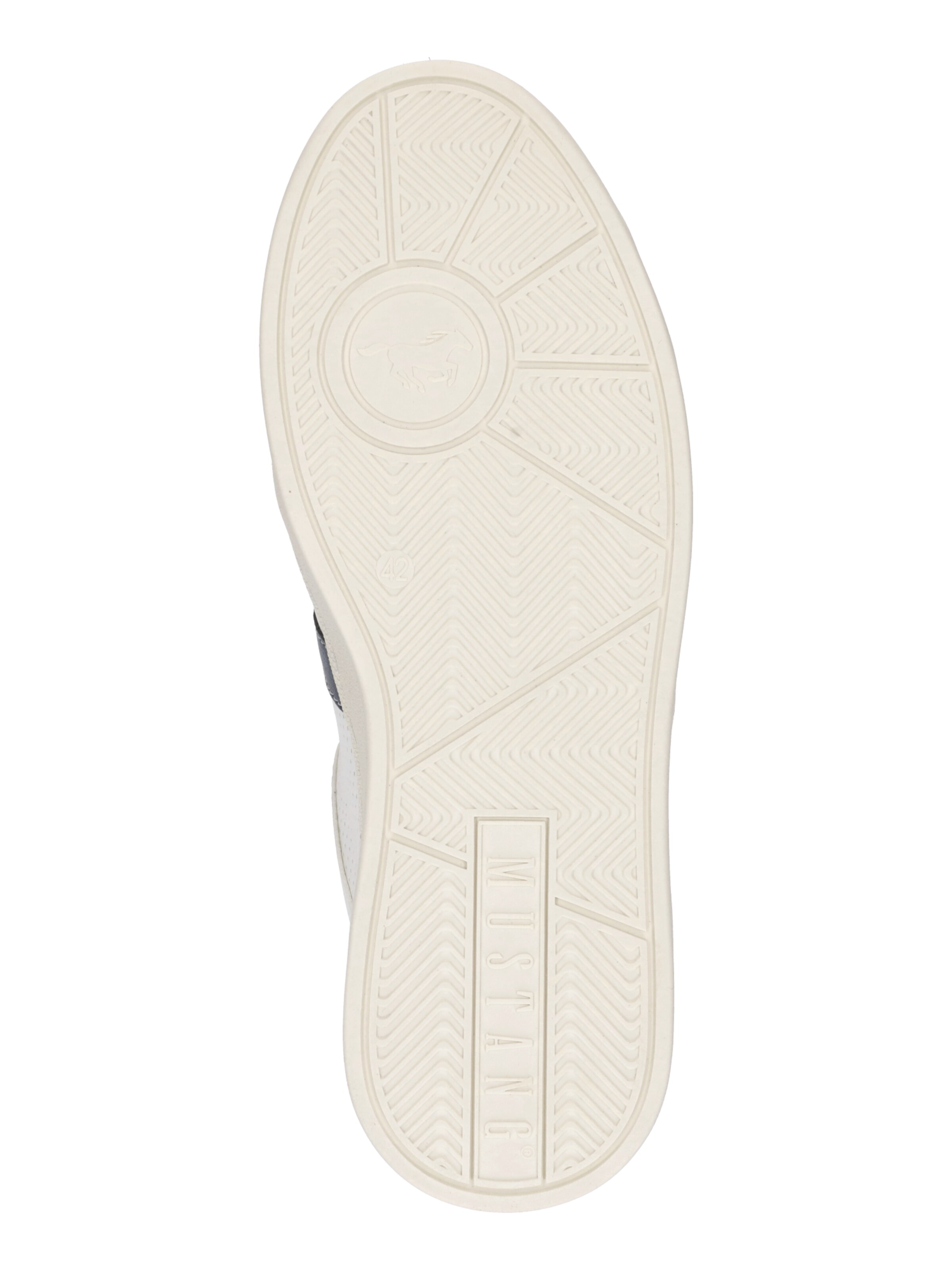 MUSTANG Ниски маратонки в сиво