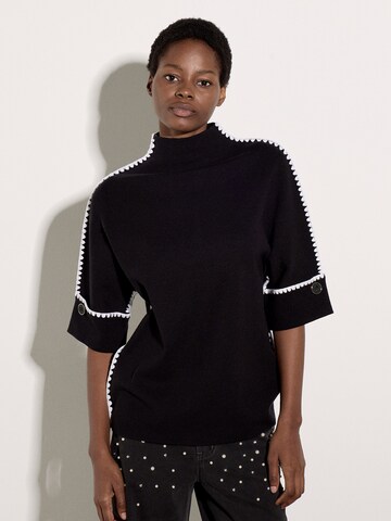 Pullover ' Fledermauspullover ' di Apricot in nero: frontale