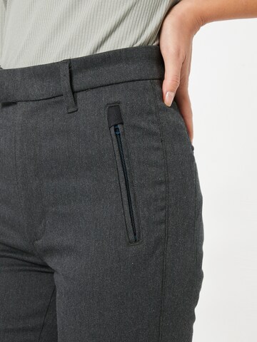 G-Star RAW Slimfit Hose 'Weld' in Grau