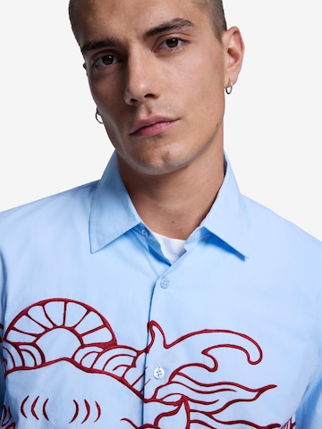 Desigual Regular fit Риза в синьо