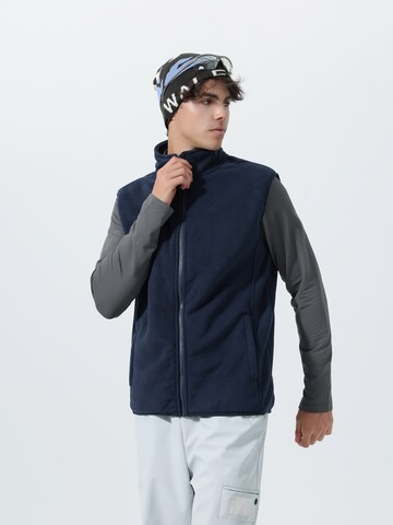 Youthup Vest in Blue