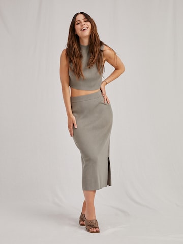 A LOT LESS Skirt 'Gigi' in Grey