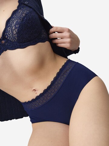 TRIUMPH Slip ' Red Label Feel of Modal ' in Blau