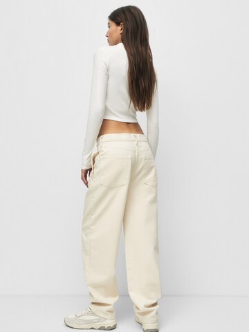 Loosefit Pantaloni cu cute de la Pull&Bear pe bej