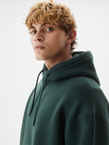 Pull&Bear Sweatshirt in Green