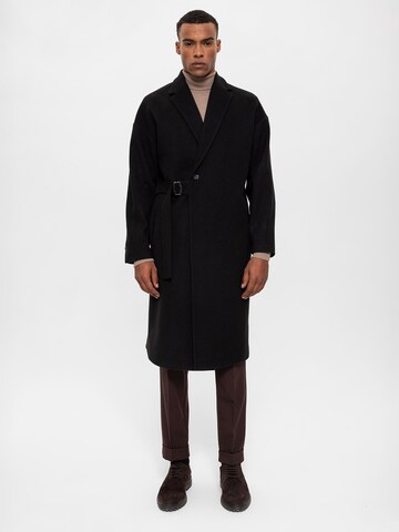 Antioch Zimní kabát – černá