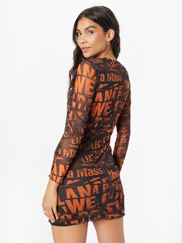 Robe 'TATTOO' NEON & NYLON en noir