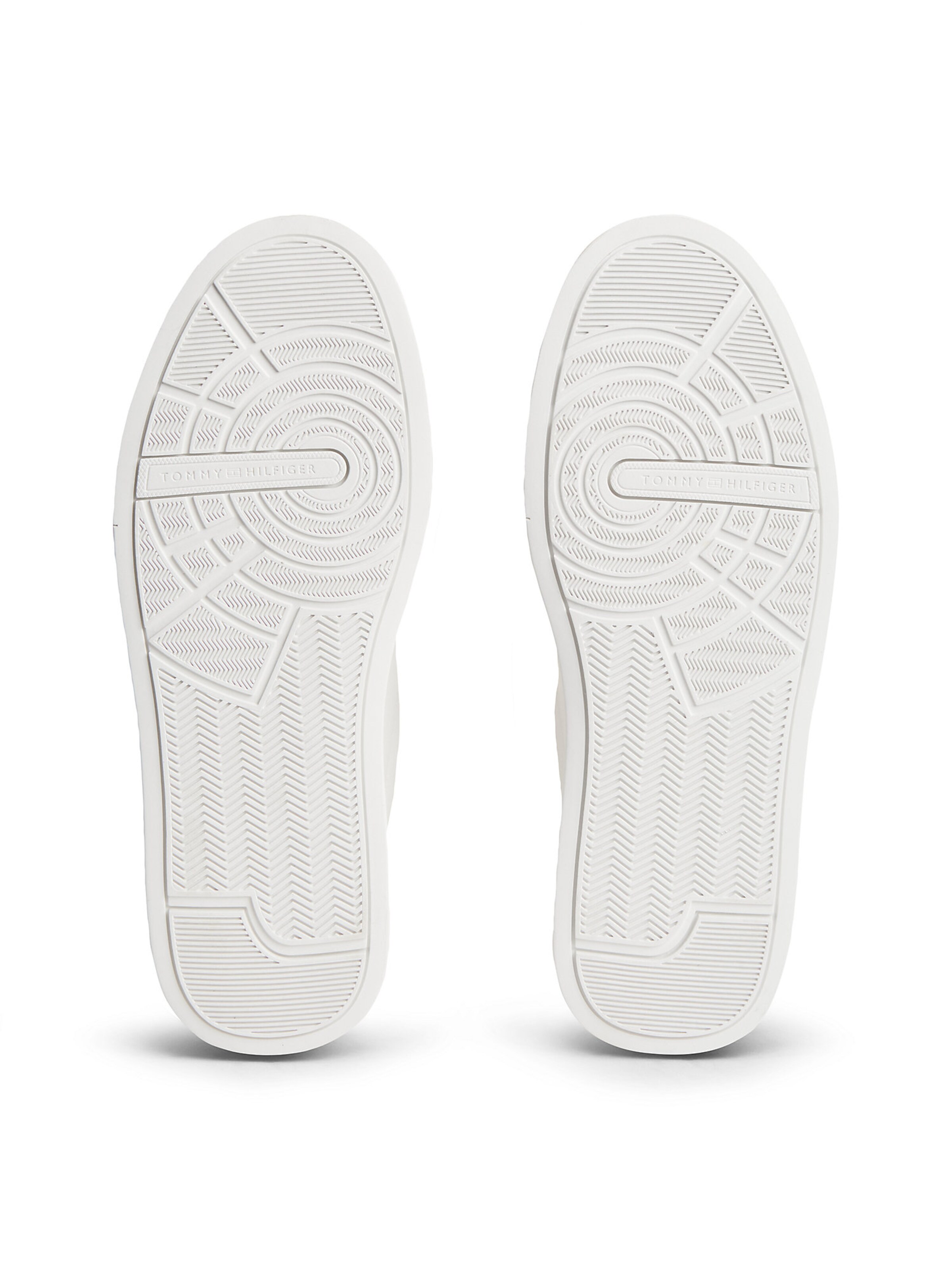 Baskets basses 'Court Ess' TOMMY HILFIGER en blanc