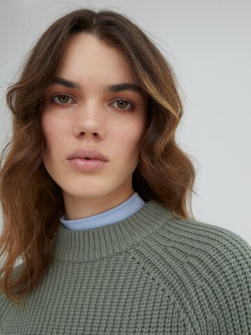 EDITED Sweter 'Brittany' w kolorze zielony