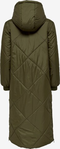 Cappotto invernale di JDY in verde