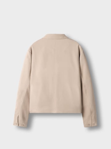 Burocs Between-Season Jacket in Beige