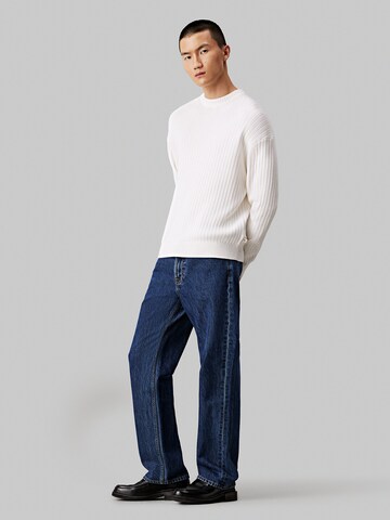 Pull-over Calvin Klein Jeans en blanc