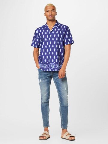 TOPMAN Comfort Fit Košeľa - Modrá