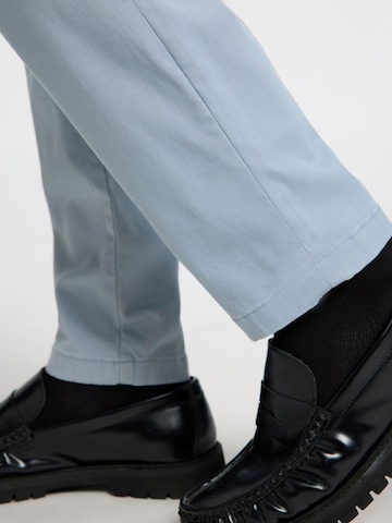 Slimfit Pantaloni '16087663' di SELECTED in grigio