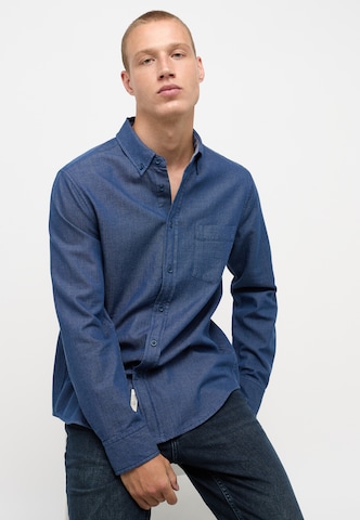 MUSTANG Regular fit Button Up Shirt in Blue