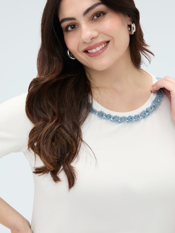 Fiorella Rubino - Camiseta en blanco