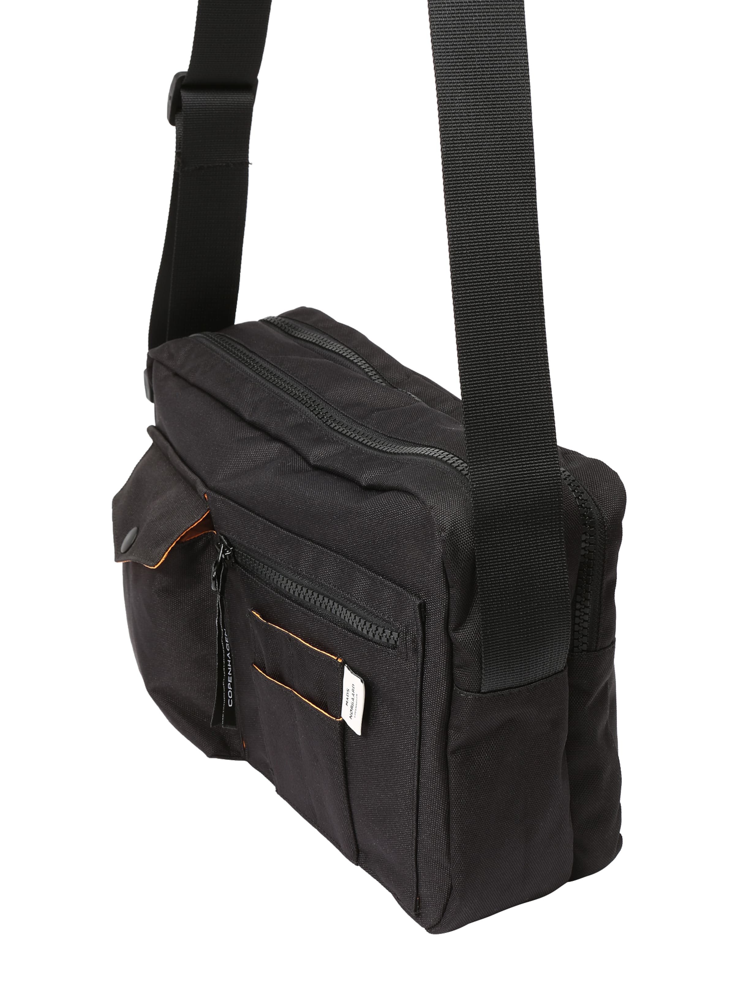 MADS NORGAARD COPENHAGEN Válltáska 'Bel One Cappa' - fekete