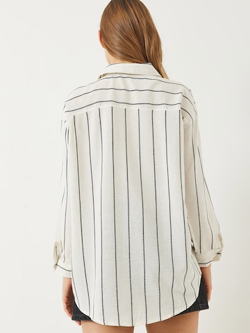 Bianco Lucci - Blusa en blanco