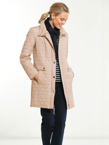 Goldner Between-Seasons Coat in Beige