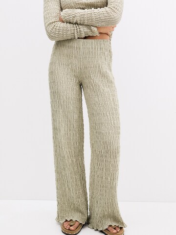 Pull&Bear Regular Broek 'ARRUGADO RUSTICO' in Beige: voorkant