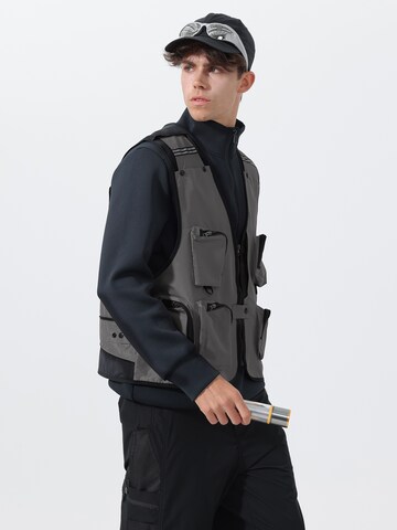 Youthup Sports Vest in Grey