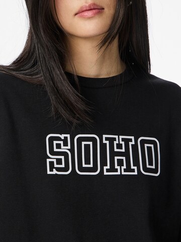 Sweat-shirt 'PCRISSO' PIECES en noir