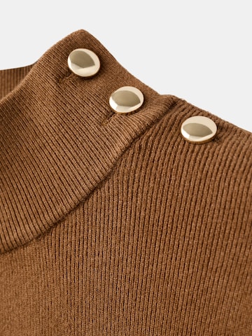 Pulover 'LUCCAPK' de la MANGO pe maro