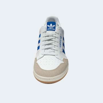 ADIDAS ORIGINALS Sneakers in White